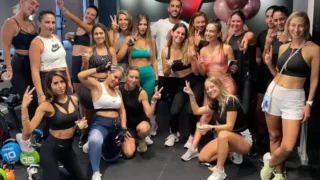 Professor De Pilates Com Alunas Part 02 (WATCH 18+)